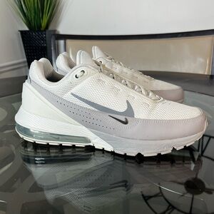 Nike White and Gray Sneakers